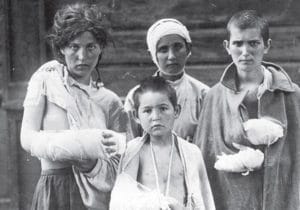 1 - Présence juive en France au début du 20ème siècle : Israélites et immigrés juifs d’Europe de l’Est 15 30I C0030 1 36.20 Enfants pogroms 1919 243472 MRJ MOI