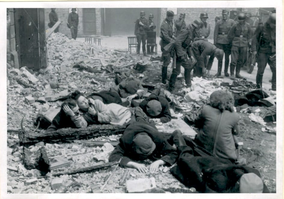 3 - Un soulèvement à valeur d’exemple 25 s10.pa3 .005 varsovie stroop14 MRJ MOI